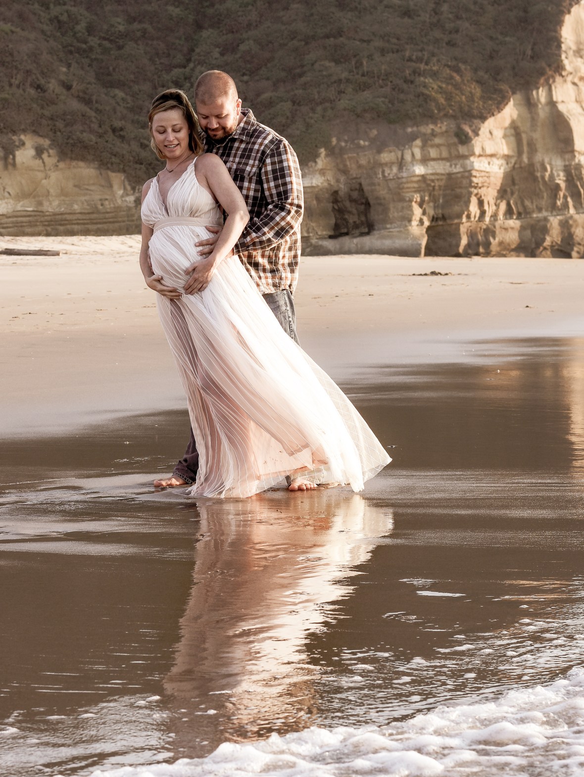 Leah and Dave Embrace